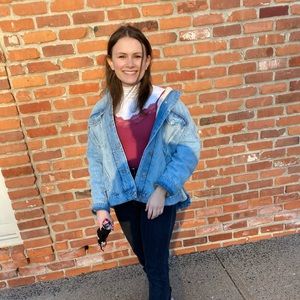 Meet your Posher, Maria